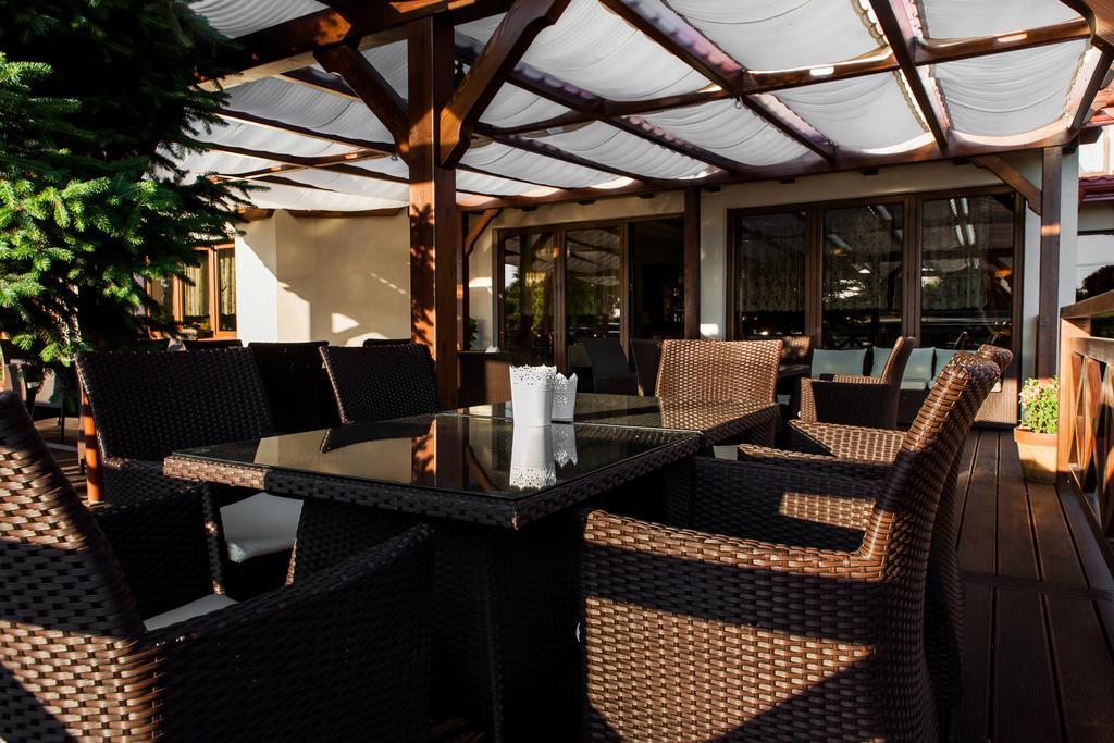 Hotel Panorama Ostrowiec Świętokrzyski Kültér fotó